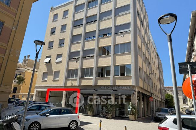 Box/posto auto in residenziale in Piazzale Giacomo Matteotti 34