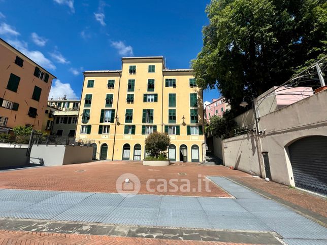 Appartamento in residenziale in Salita della Fava Greca 3