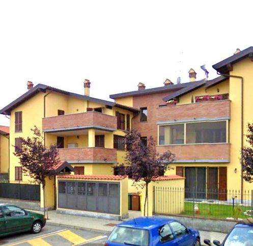 Appartamento in residenziale in Via Eugenio Montale 19