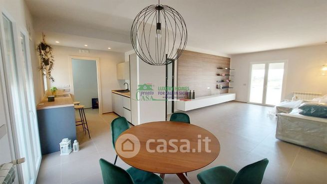 Appartamento in residenziale in Via Maria Scribano