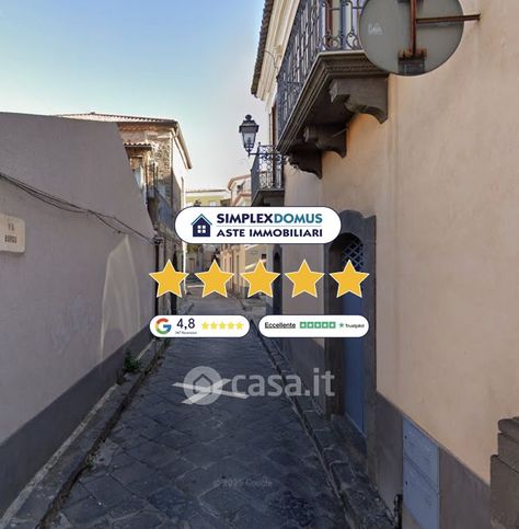 Villa in residenziale in Via San Pietro