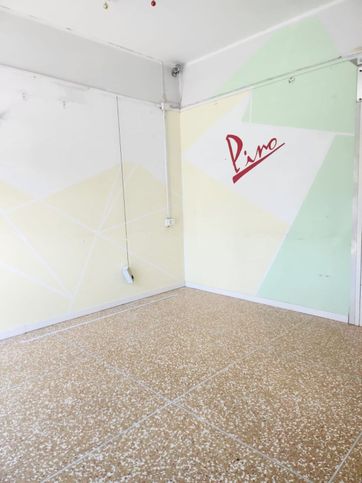 Attivitã /licenza (con o senza mura) in commerciale in Via Porrettana