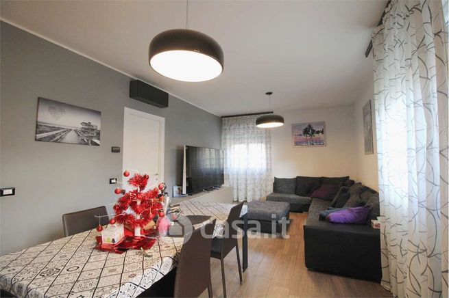 Villetta a schiera in residenziale in Via Mar Nero
