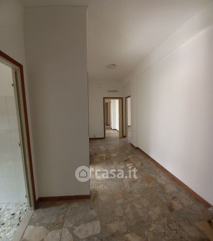 Appartamento in residenziale in Via Montello 24