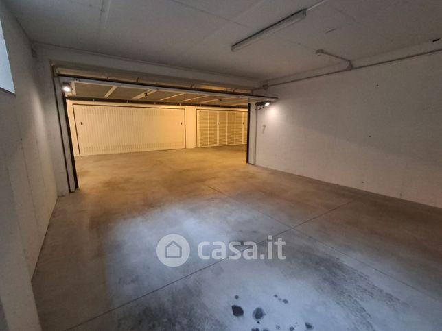 Box/posto auto in residenziale in Borgo Treviso 130