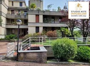 Appartamento in residenziale in Via Miogni 14