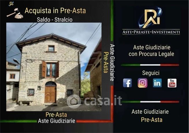 Casa indipendente in residenziale in Frazione Pedara 13