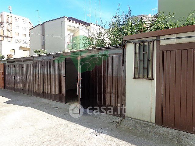 Box/posto auto in residenziale in Via Luigi Gissi