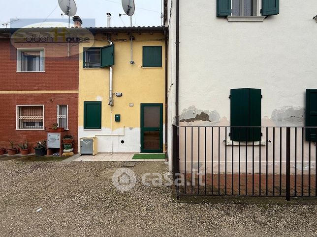 Villetta a schiera in residenziale in Via Fascinata 194