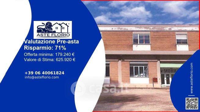 Capannone in commerciale in Via San Claudio 2