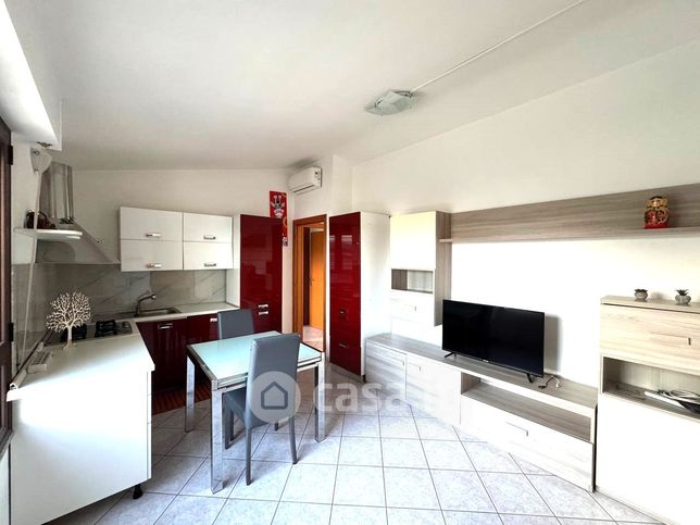 Appartamento in residenziale in Via Porrino 35