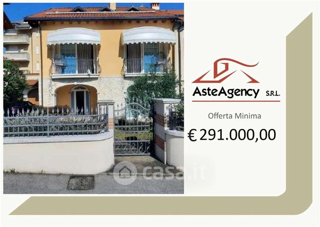 Appartamento in residenziale in Via Santa Bertilla Boscardin 3