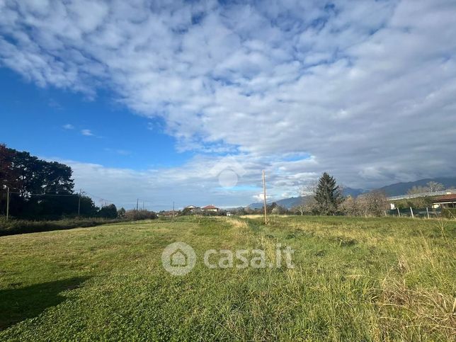 Terreno agricolo in commerciale in Via Bucine