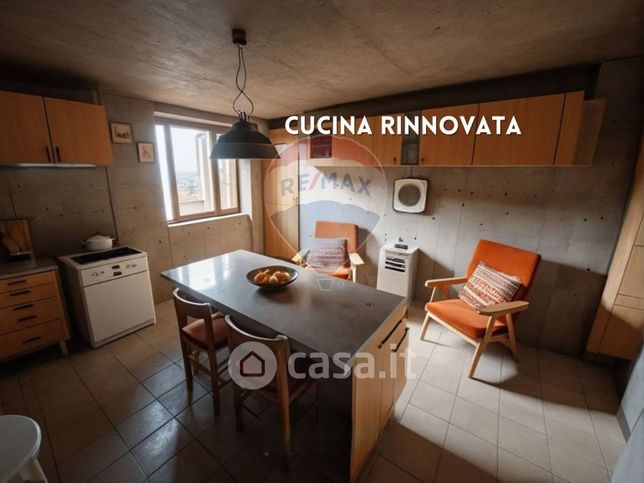 Casa indipendente in residenziale in Via dei Sodarini 7