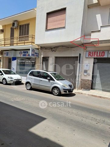 Ufficio in commerciale in Via Bell'Acqua 15