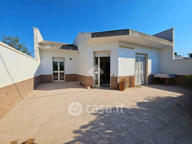 Appartamento in residenziale in Via delle Stelle Marine 1