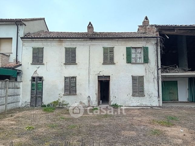 Casa indipendente in residenziale in Via Casone 48