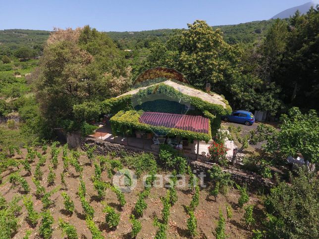 Baita/bungalow/chalet/trullo in residenziale in Strada Cavaliere Bosco 16