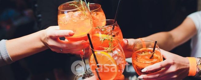 Negozio/locale commerciale in commerciale in Piazza San NicolÃ² 13