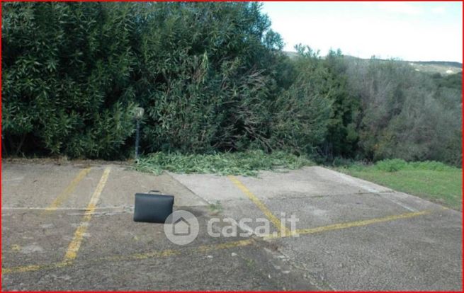 Garage/posto auto in residenziale in LocalitÃ  Milmegghio