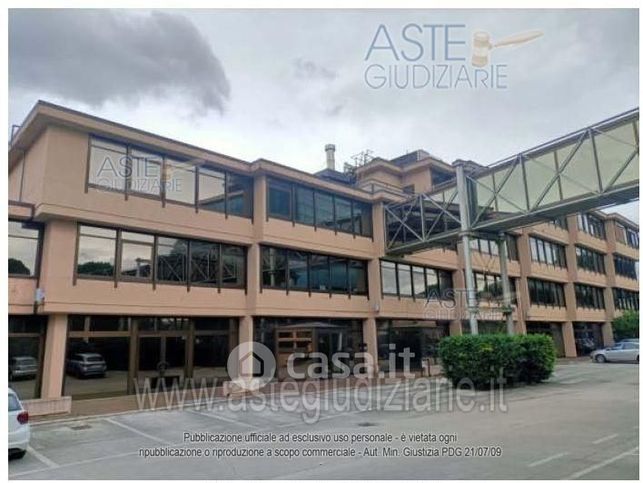 Box/posto auto in residenziale in Via Giuseppe di Vittorio 5