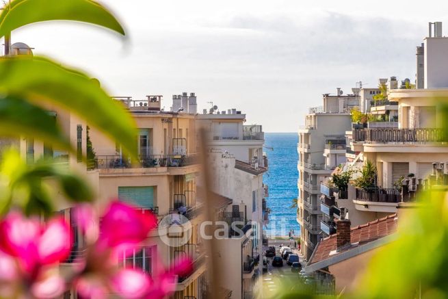 Appartamento in residenziale in Rue Andrioli 19