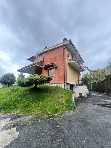 Casa indipendente in residenziale in Borgata Meinà 16