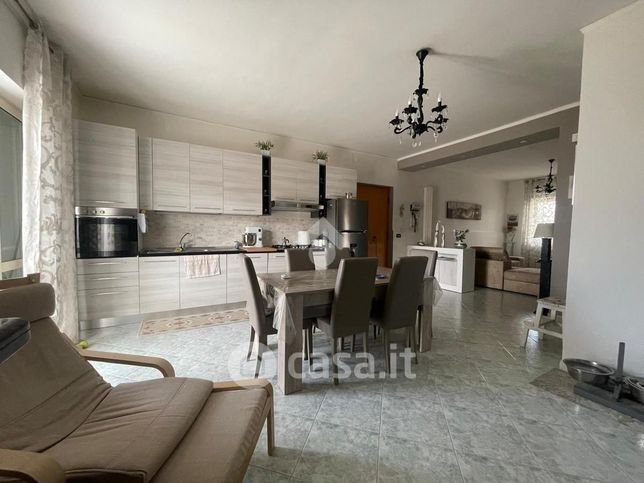 Appartamento in residenziale in Via Panoramica 2