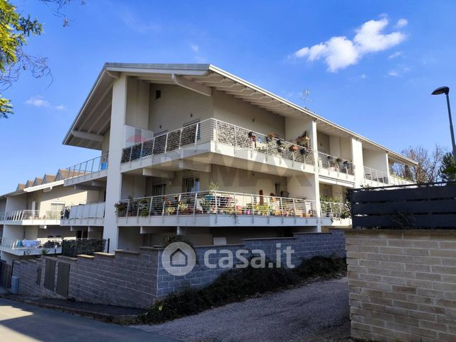 Appartamento in residenziale in Via Sacrofano-Cassia 4108