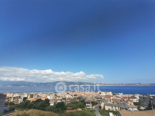 Appartamento in residenziale in Via Panoramica dello Stretto