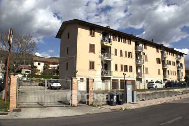 Appartamento in residenziale in Viale Duca degli Abruzzi 9