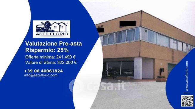 Ufficio in commerciale in Via dei Palissandri 8