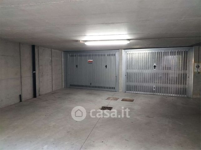 Box/posto auto in residenziale in 
