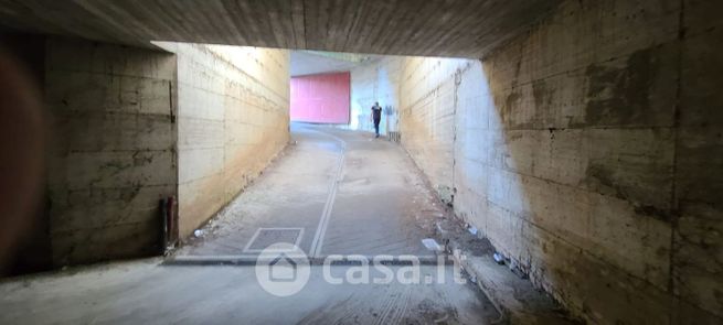 Box/posto auto in residenziale in Via Somalia