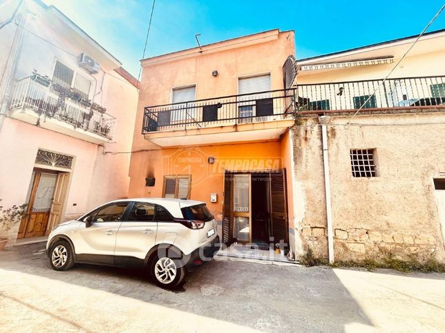 Casa indipendente in residenziale in Via Croce