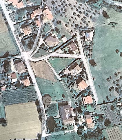 Terreno edificabile in residenziale in Via Vaiano Nuova