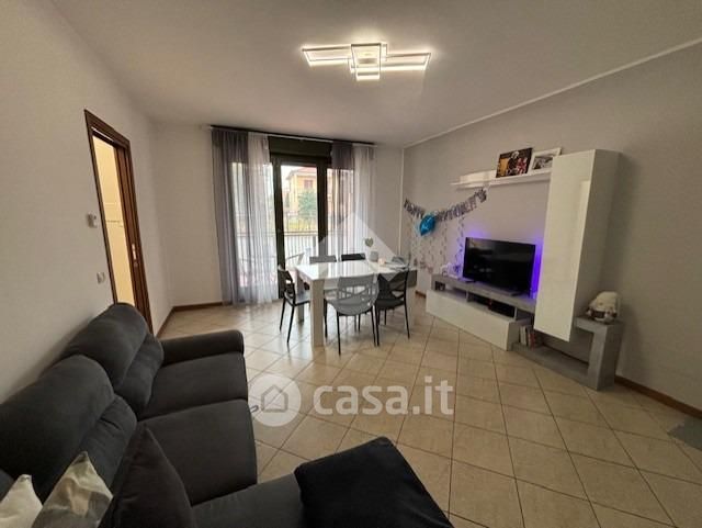 Appartamento in residenziale in Via T. Tasso 6