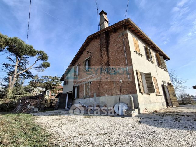 Casa indipendente in residenziale in Via Ballò