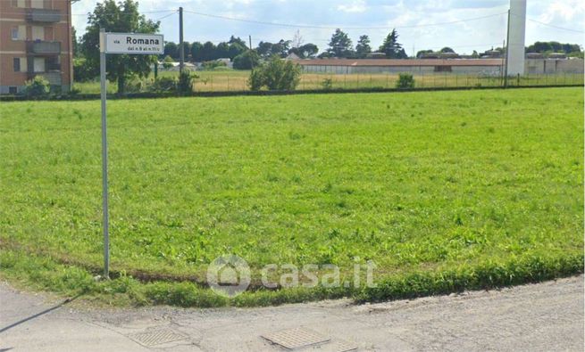 Terreno agricolo in commerciale in Via Romana