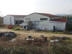 Capannone in commerciale in Via P. Maroncelli 1
