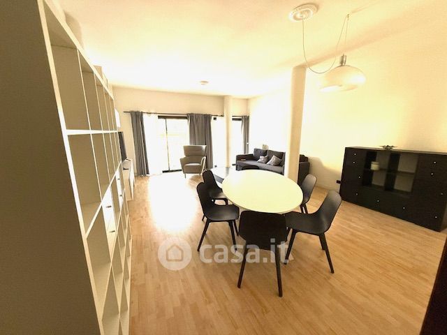 Appartamento in residenziale in Piazza Silvio Pellico