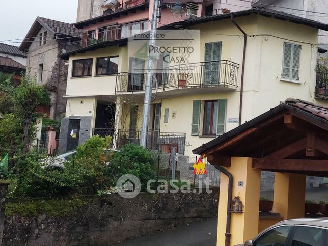 Casa indipendente in residenziale in Via Principale