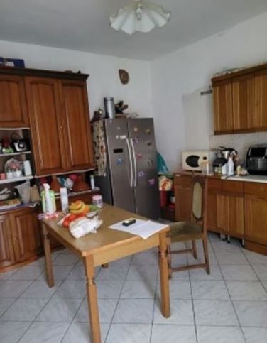 Appartamento in residenziale in Via Zini 19