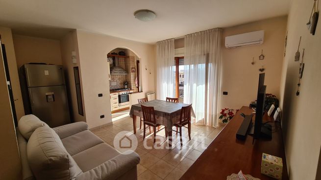 Appartamento in residenziale in Via XXV Luglio 49