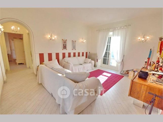 Appartamento in residenziale in Piazza G. Garibaldi