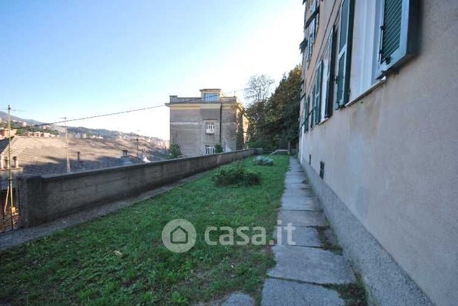 Appartamento in residenziale in Via Antonio Burlando 64