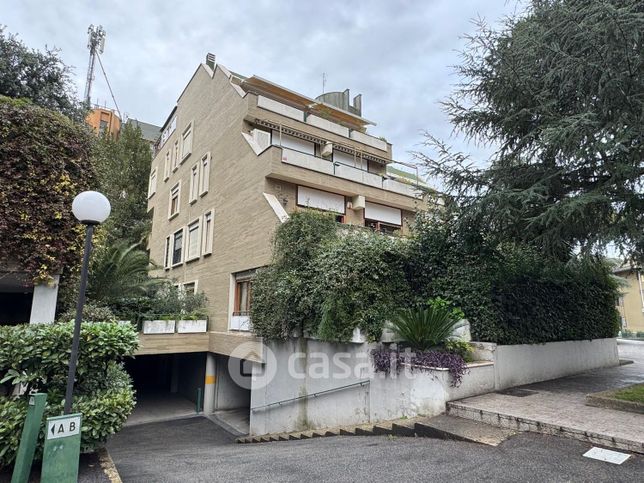 Appartamento in residenziale in Via Ildebrando Vivanti 108