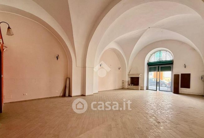 Box/posto auto in residenziale in Via Giuseppe Mazzini 39