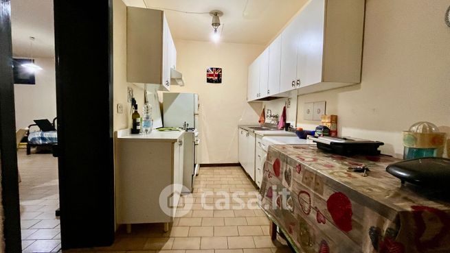 Appartamento in residenziale in Via Guido Panciroli