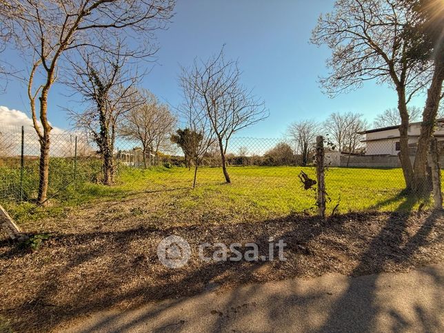 Terreno agricolo in commerciale in Via Ragoli